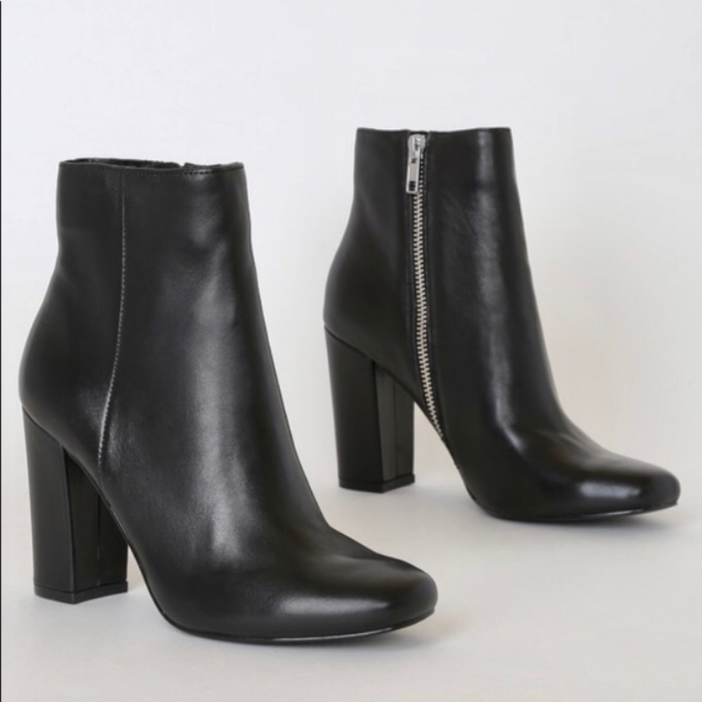 NWT leather ankle boots